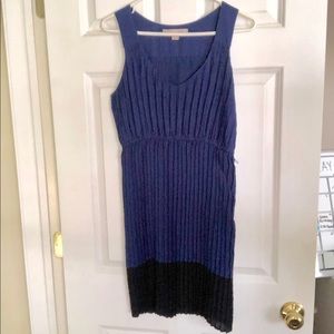 Short blue/black dress